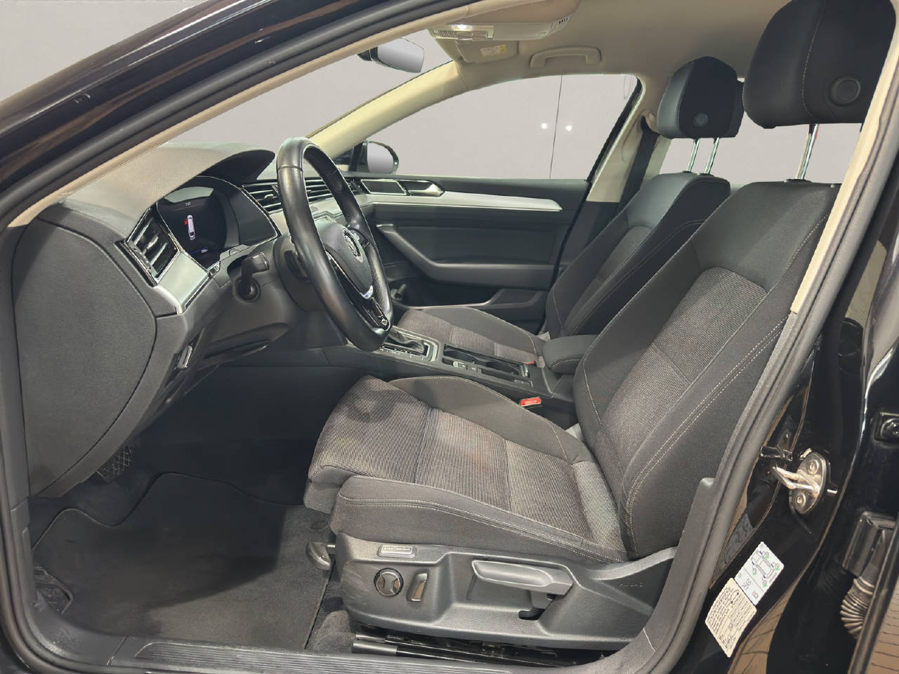 VW Passat Variant 2.0 TDI 190PS SCR Comfortline DSG 4x4, Diesel, Occasioni / Usate, Automatico - 6