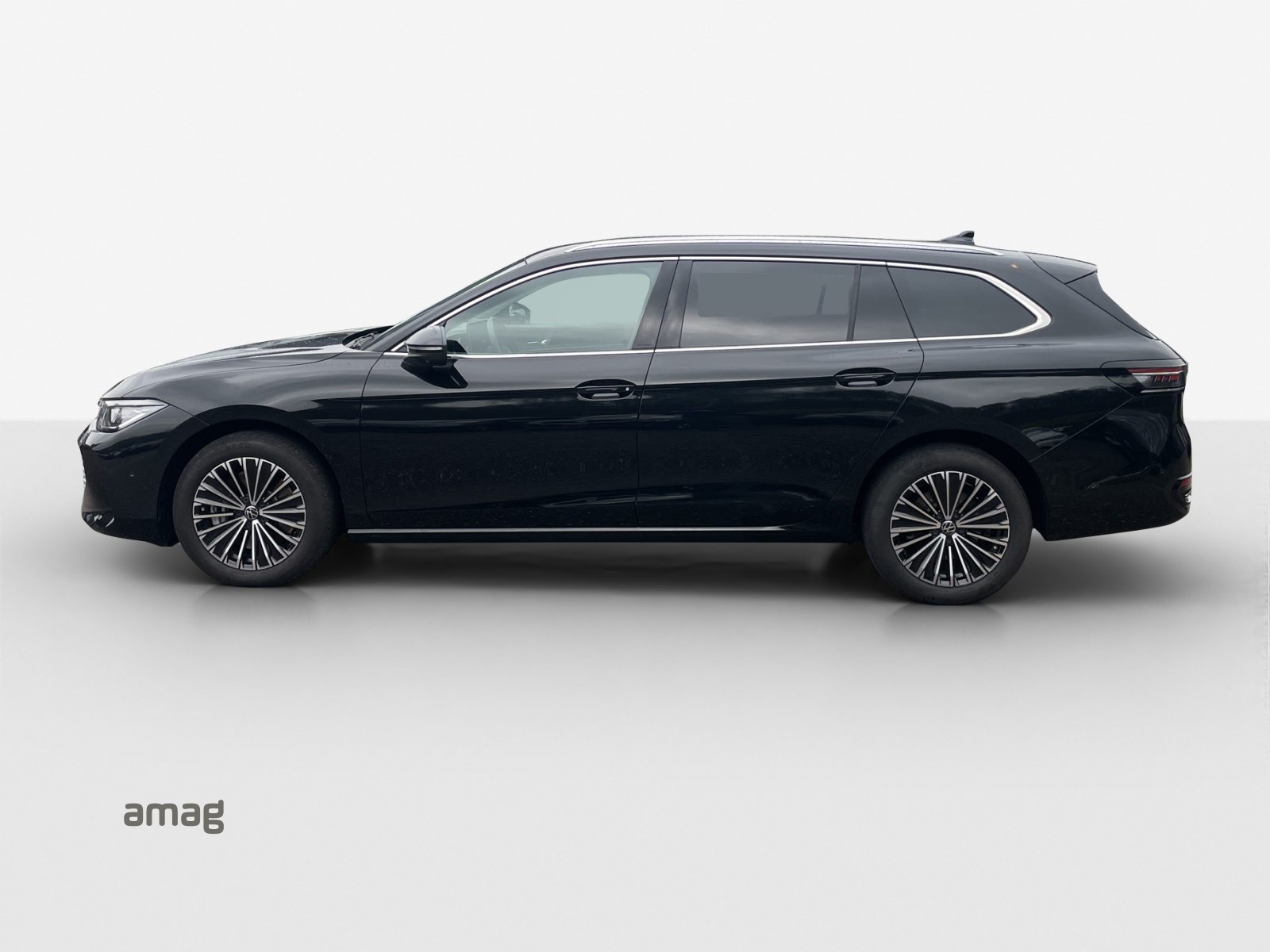 VW Passat Variant NF Elegance, Diesel, Second hand / Used, Automatic - 2