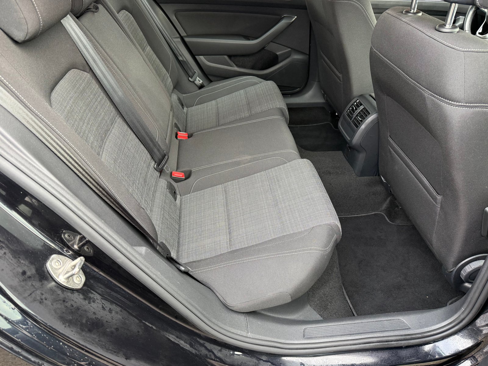 VW Passat Variant 2.0 TDI Business DSG, Diesel, Occasion / Utilisé, Automatique - 6