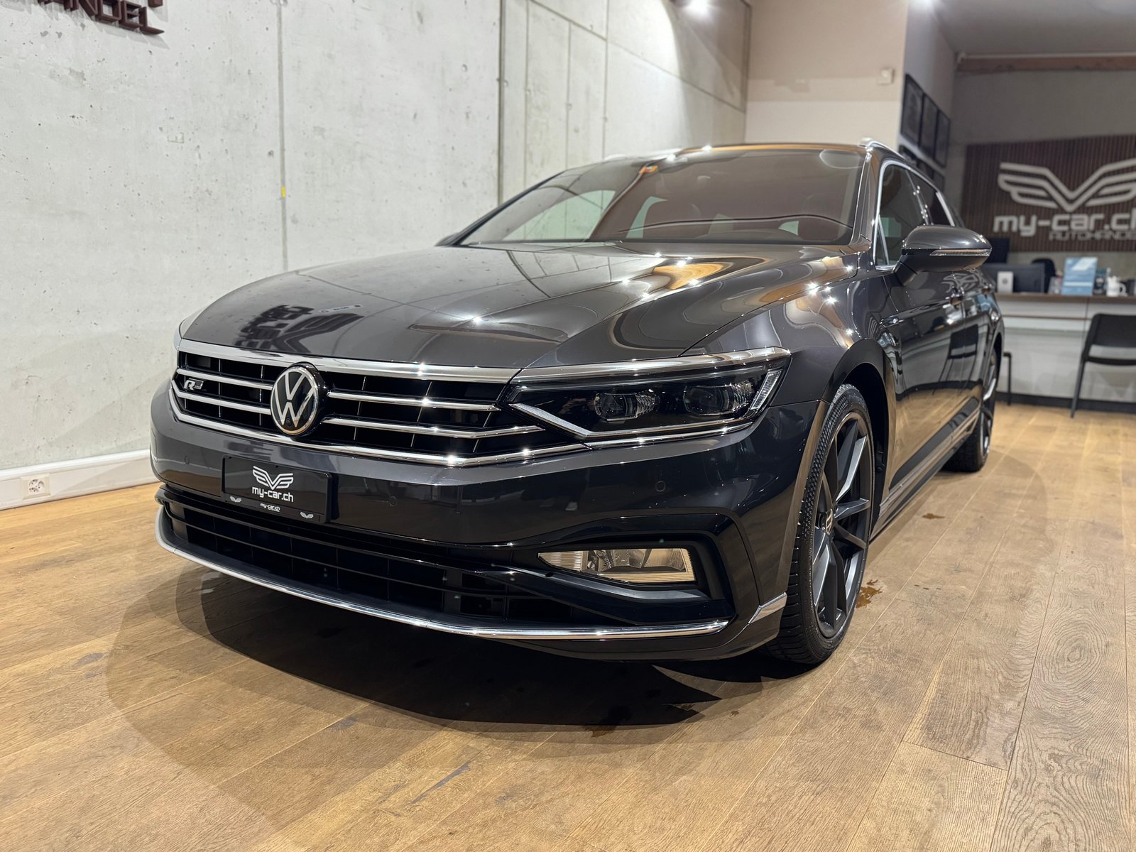 VW Passat Variant 2.0 TSI Elegance R Line 4Motion DSG HEAD, Benzina, Occasioni / Usate, Automatico - 2
