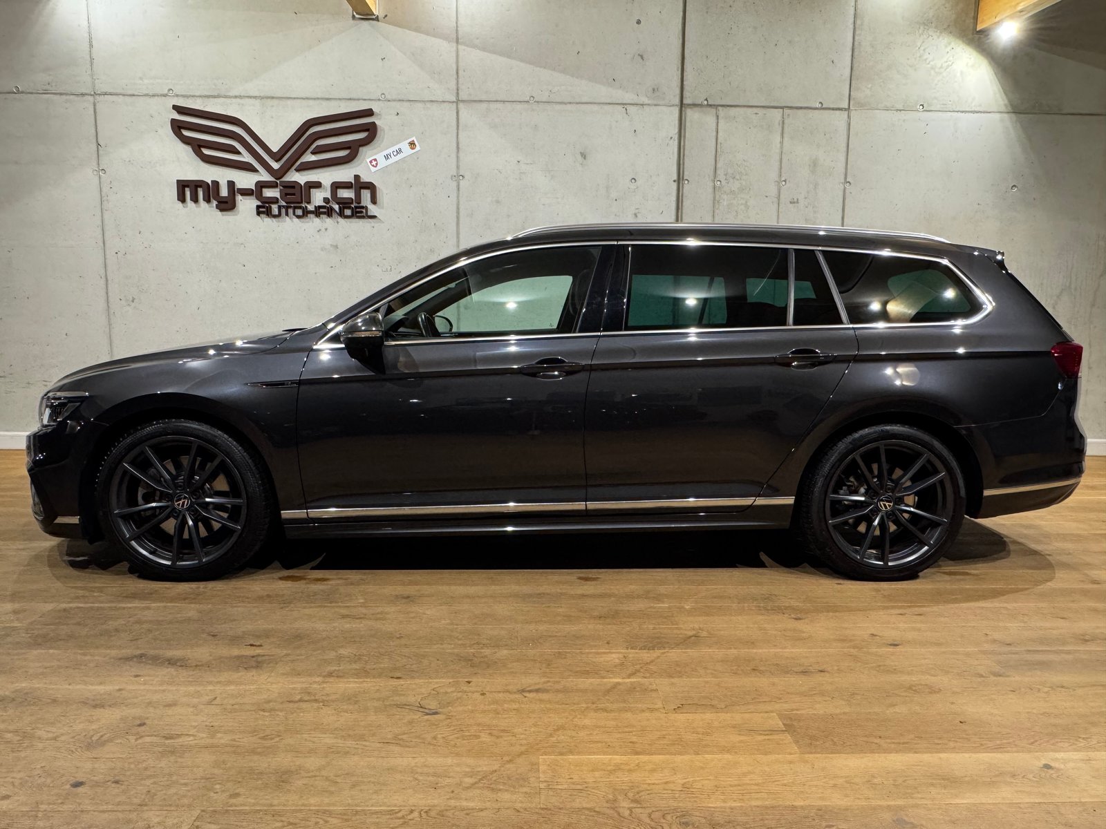 VW Passat Variant 2.0 TSI Elegance R Line 4Motion DSG HEAD, Benzina, Occasioni / Usate, Automatico - 4