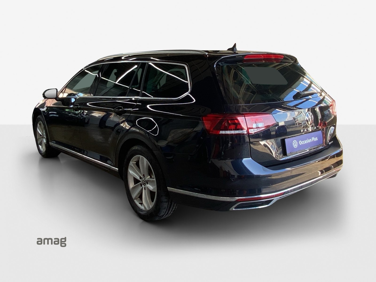 VW Passat Variant Elegance, Diesel, Occasion / Gebraucht, Automatik - 3