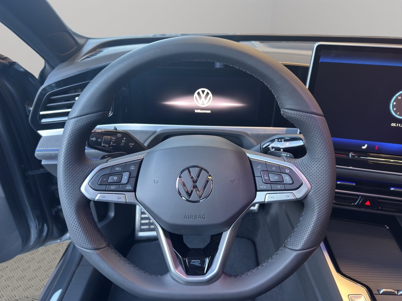 VW Passat Variant 2.0 TDI R-Line DSG 4x4, Diesel, Occasioni / Usate, Automatico - 7