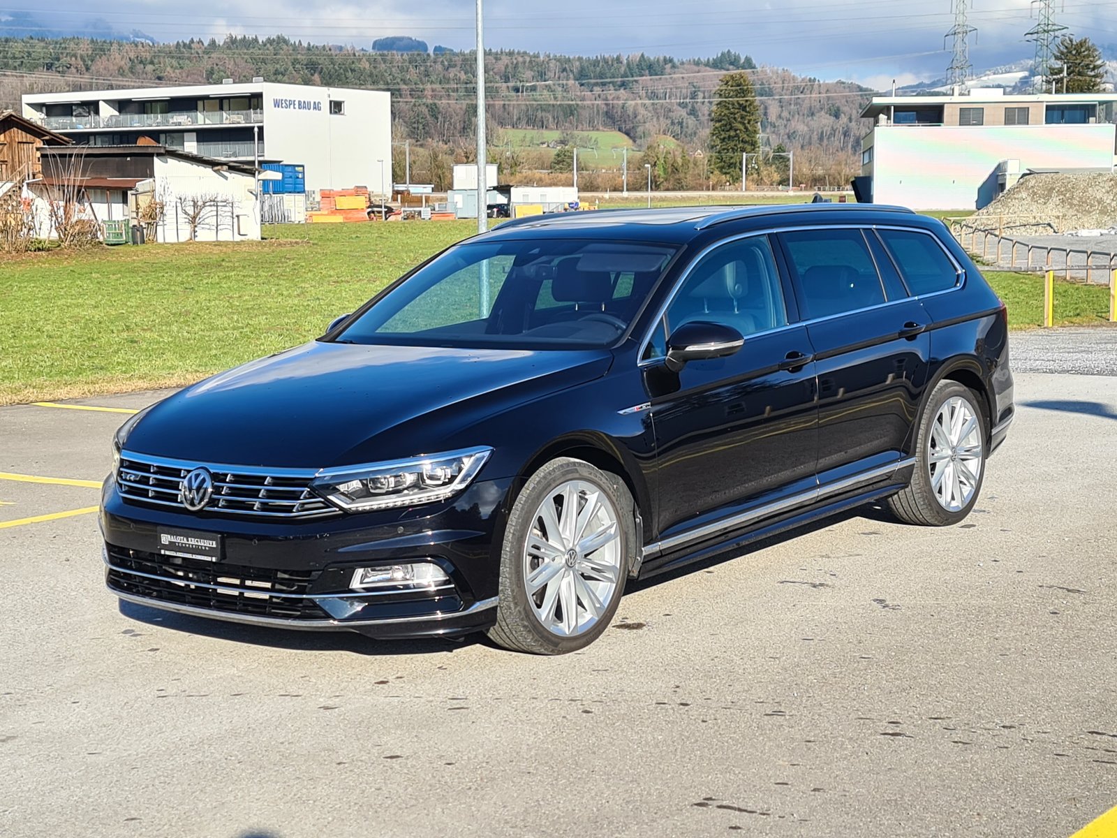 VW Passat Variant 2.0 TSI R-Line 4Motion DSG