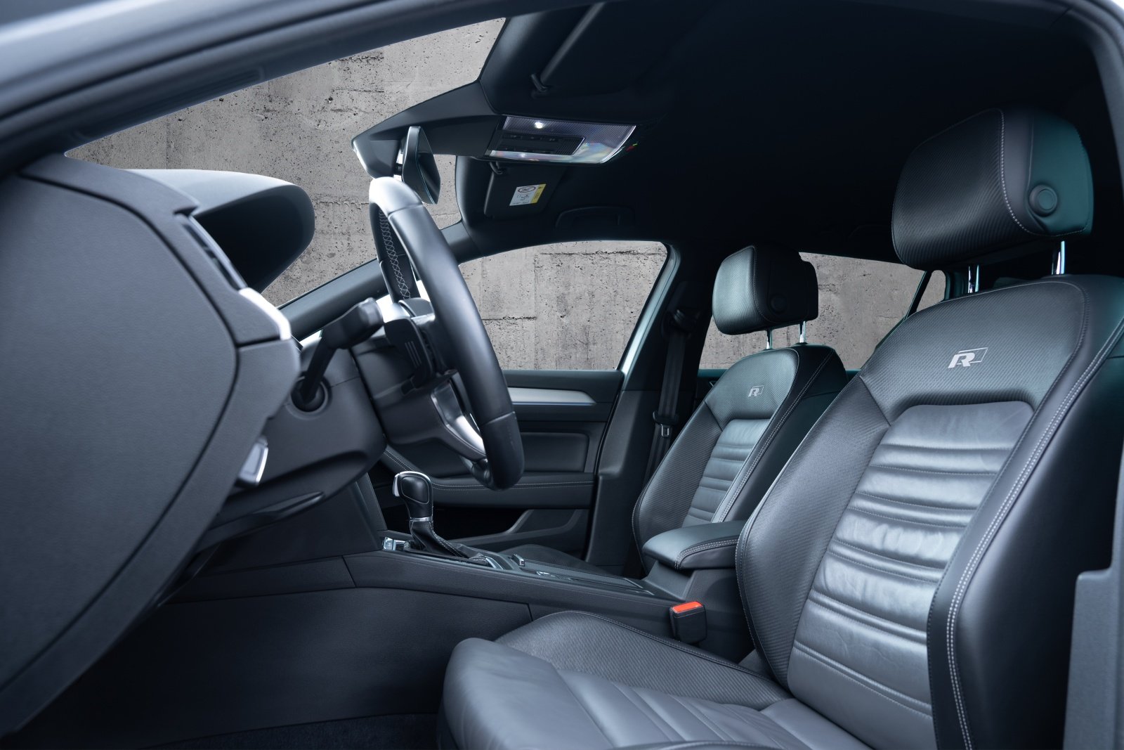 VW Passat Variant 2.0 TDI R-Line DSG, Diesel, Occasion / Utilisé, Automatique - 6