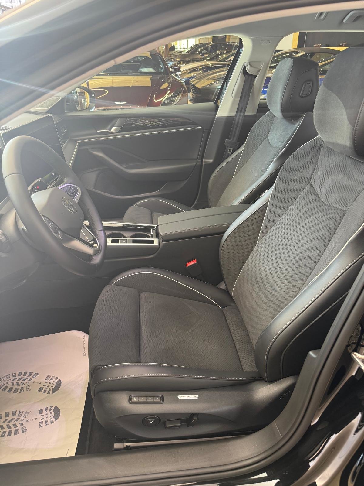 VW Passat Variant 1.5 eTSI ELEGANCE VARIANT DSG, Hybride Leggero Benzina/Elettrica, Occasioni / Usate, Automatico - 7