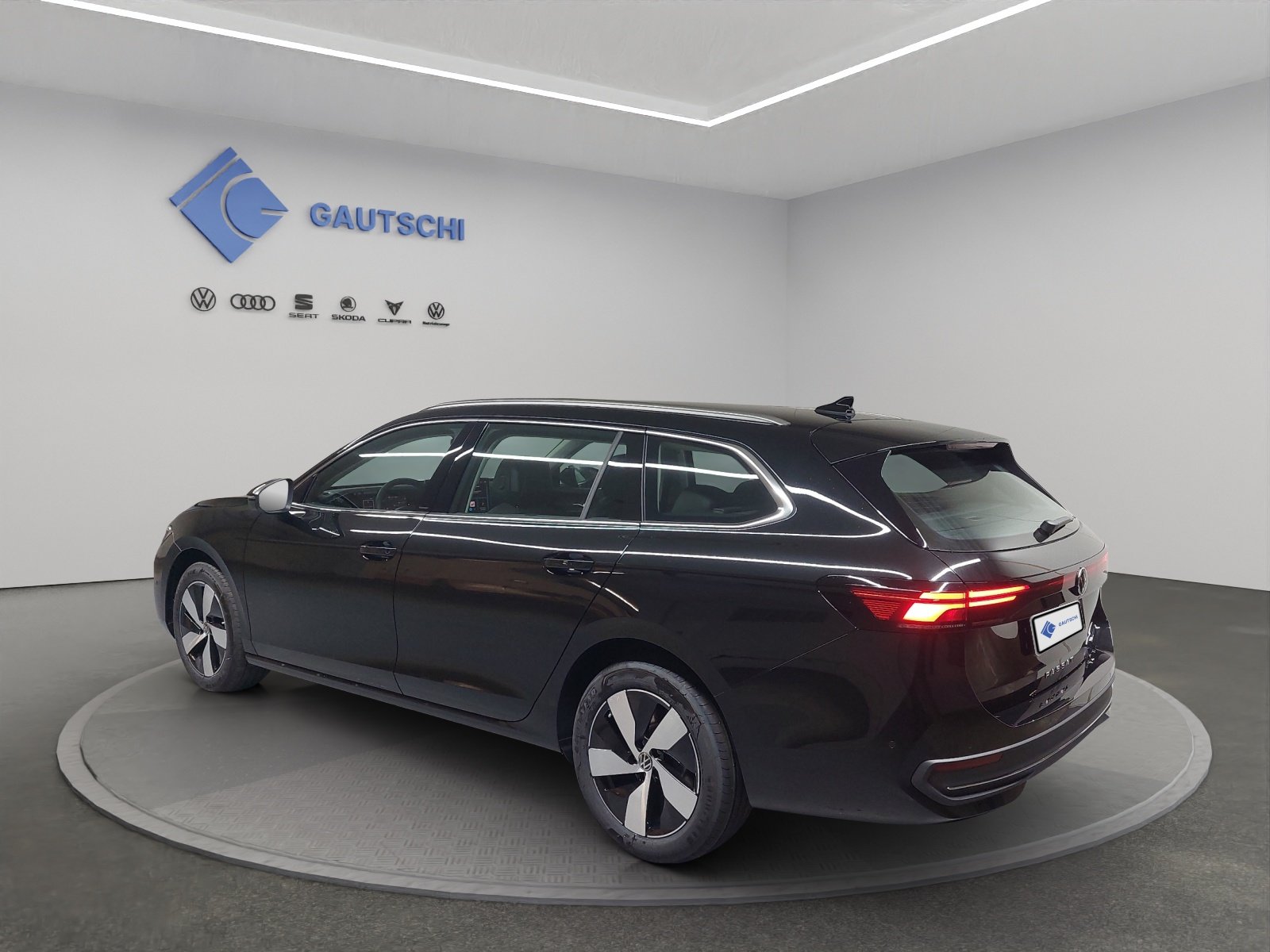 VW Passat Variant 2.0 TDI evo Business 4 Motion DSG, Diesel, Occasion / Gebraucht, Automatik - 3