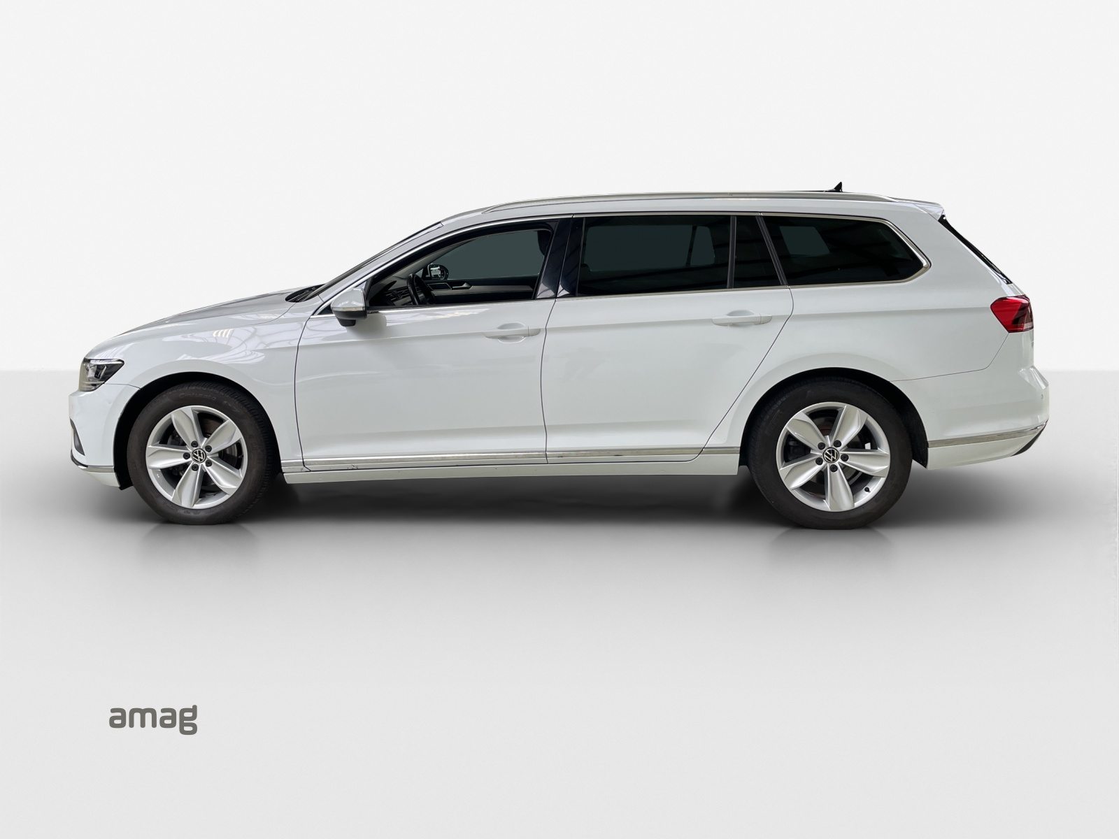 VW Passat Variant Elegance, Diesel, Occasion / Gebraucht, Automatik - 2