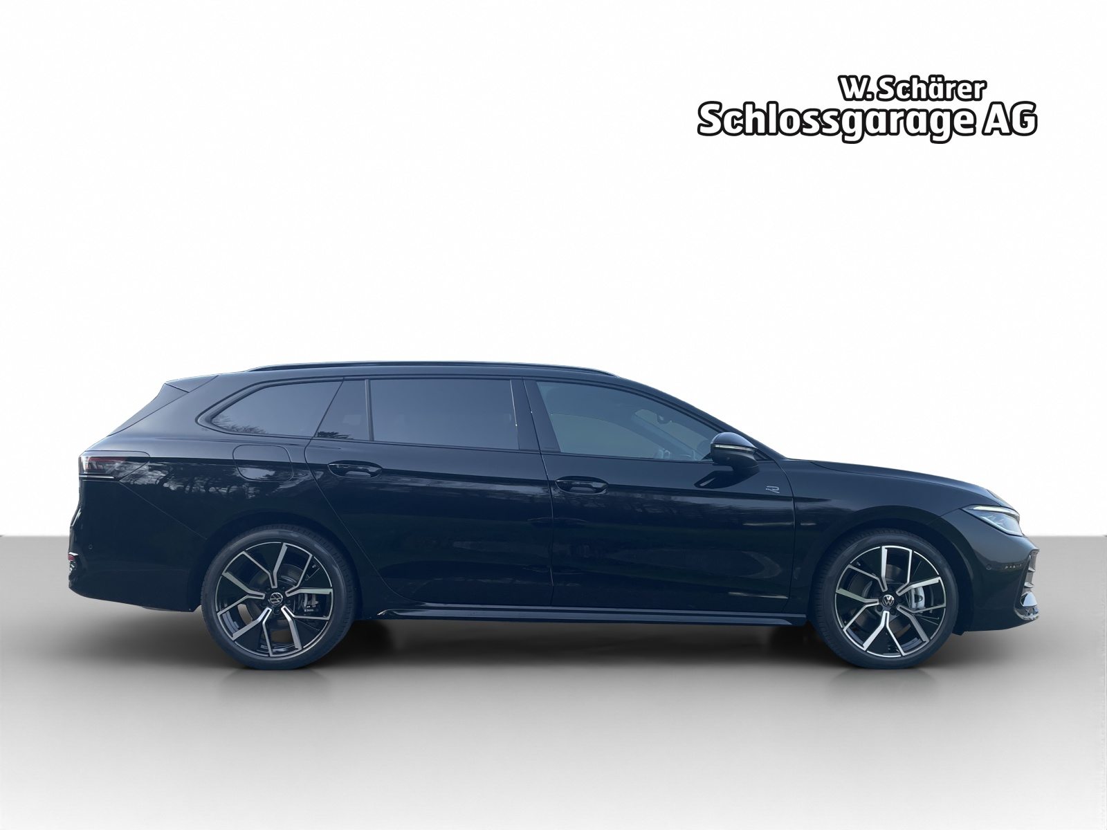 VW Passat Variant R-Line, Petrol, Second hand / Used, Automatic - 5
