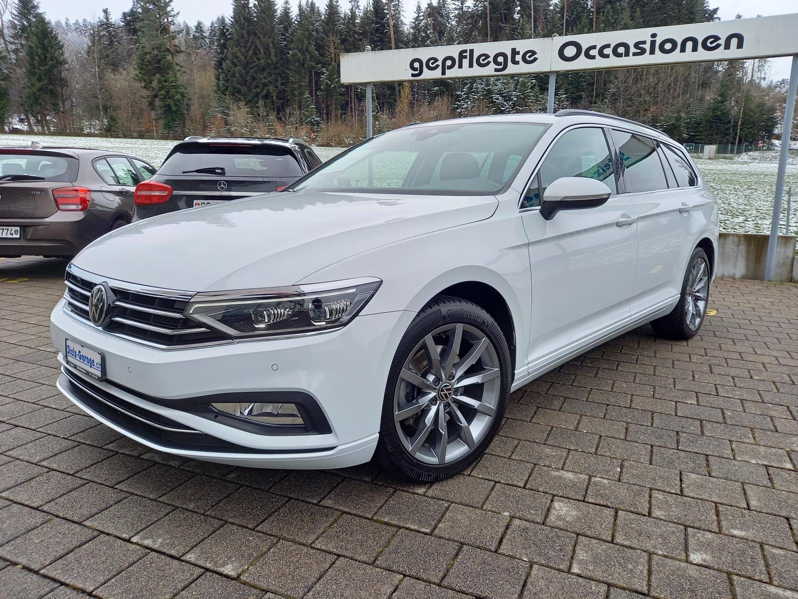 VW Passat Variant 2.0 TDI 200 Business DSG 4m
