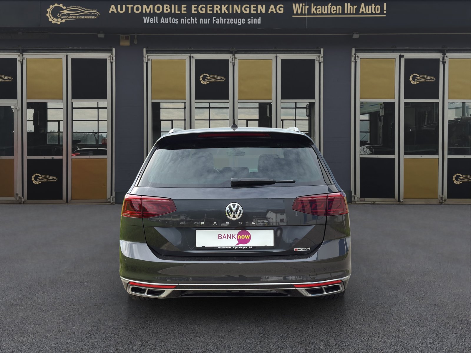VW Passat Variant 2.0 TSI R-Line Edition 4Motion DSG, Petrol, Second hand / Used, Automatic - 6