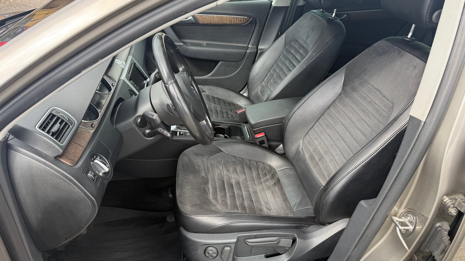 VW Passat Variant 2.0 TDI BMT Highline 4MDSG, Diesel, Occasion / Utilisé, Automatique - 3