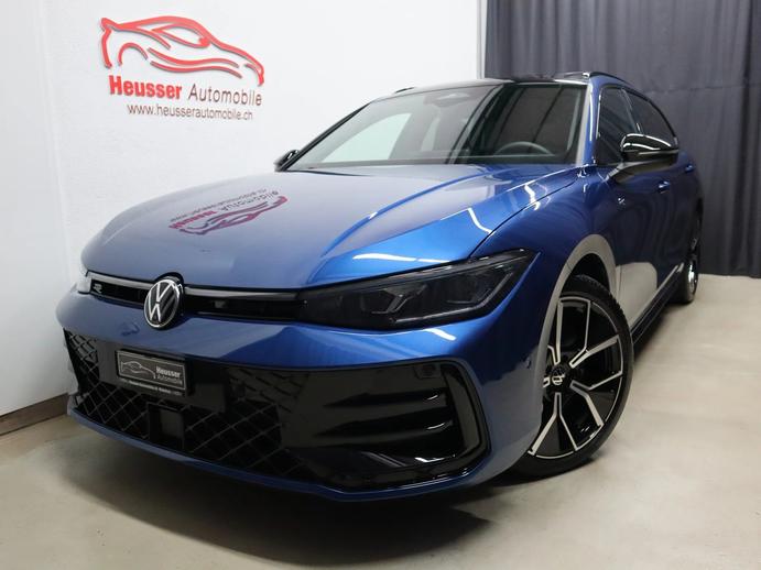 VW Passat Variant 2.0 TSI 4Motion DSG R-Line - Black Style -, Mild-Hybrid Benzin/Elektro, Occasion / Gebraucht, Automatik