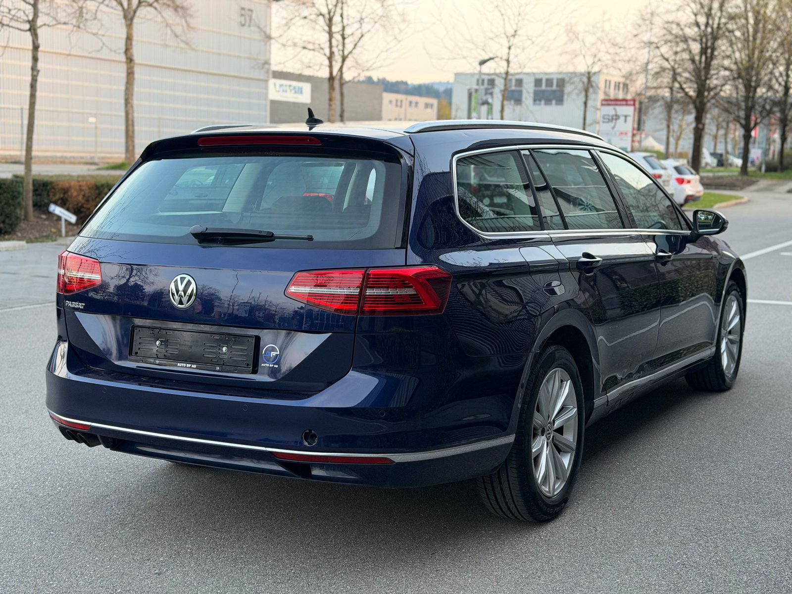 VW Passat Variant 2.0 TDI BMT Highline DSG 4Motion, Diesel, Occasion / Utilisé, Automatique - 6
