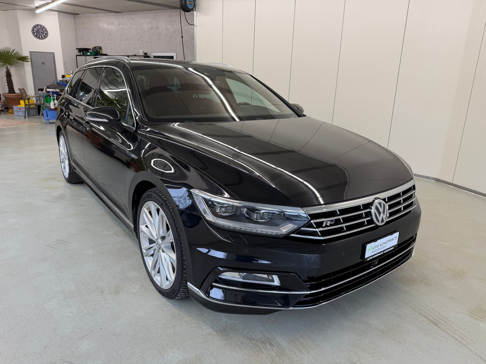 VW Passat Variant 2.0 TSI BMT Highline 4Motion DSG R-Line