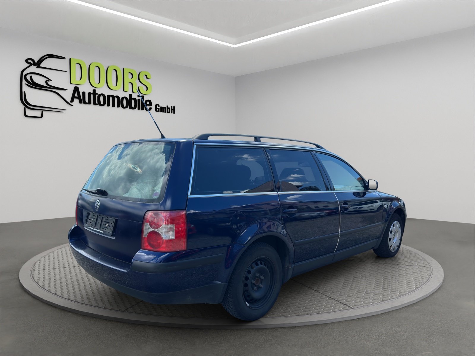 VW Passat Variant 2.0 Trendline, Benzin, Occasion / Gebraucht, Automatik - 4