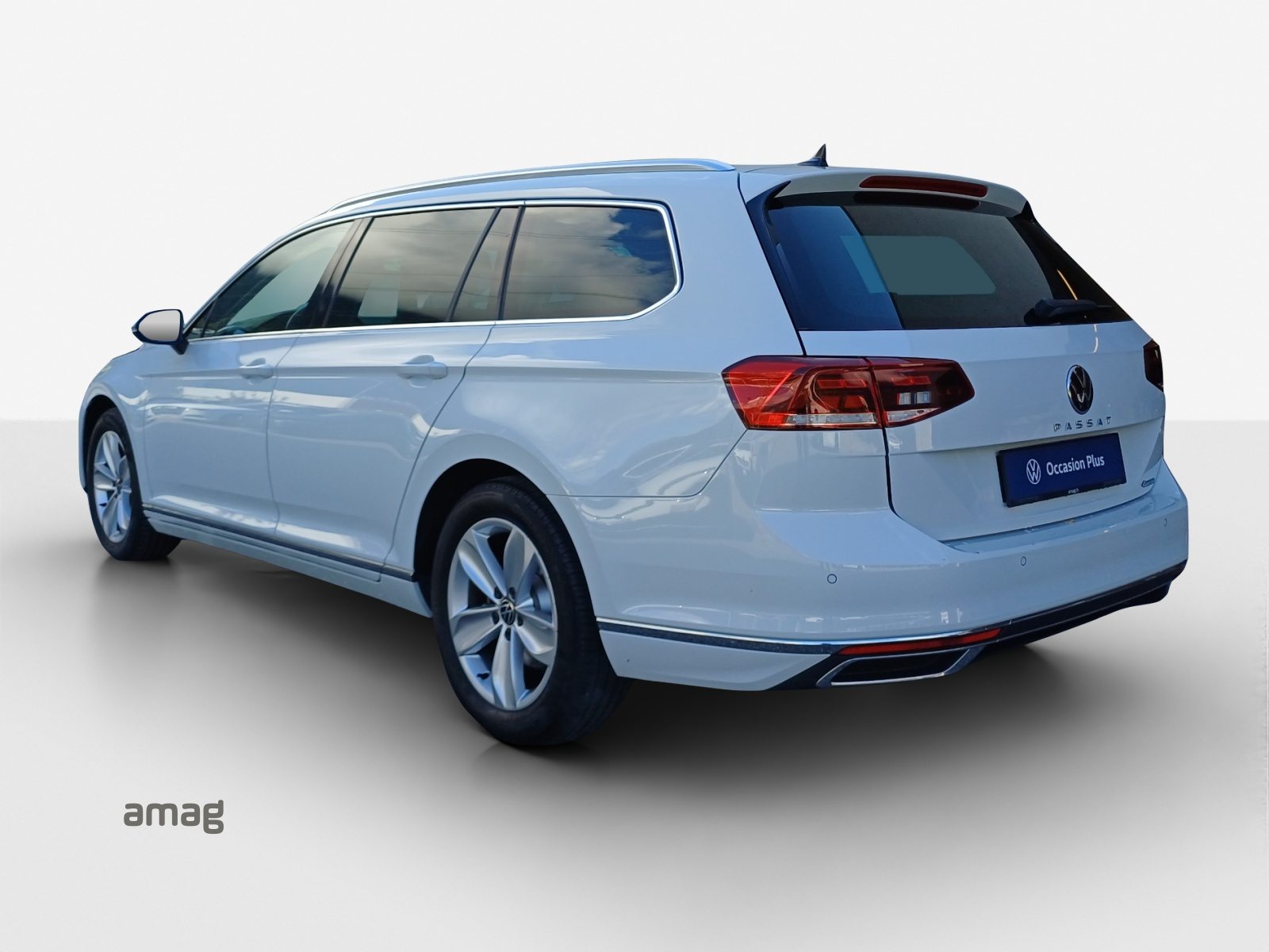 VW Passat Variant Elegance, Diesel, Occasion / Gebraucht, Automatik - 3