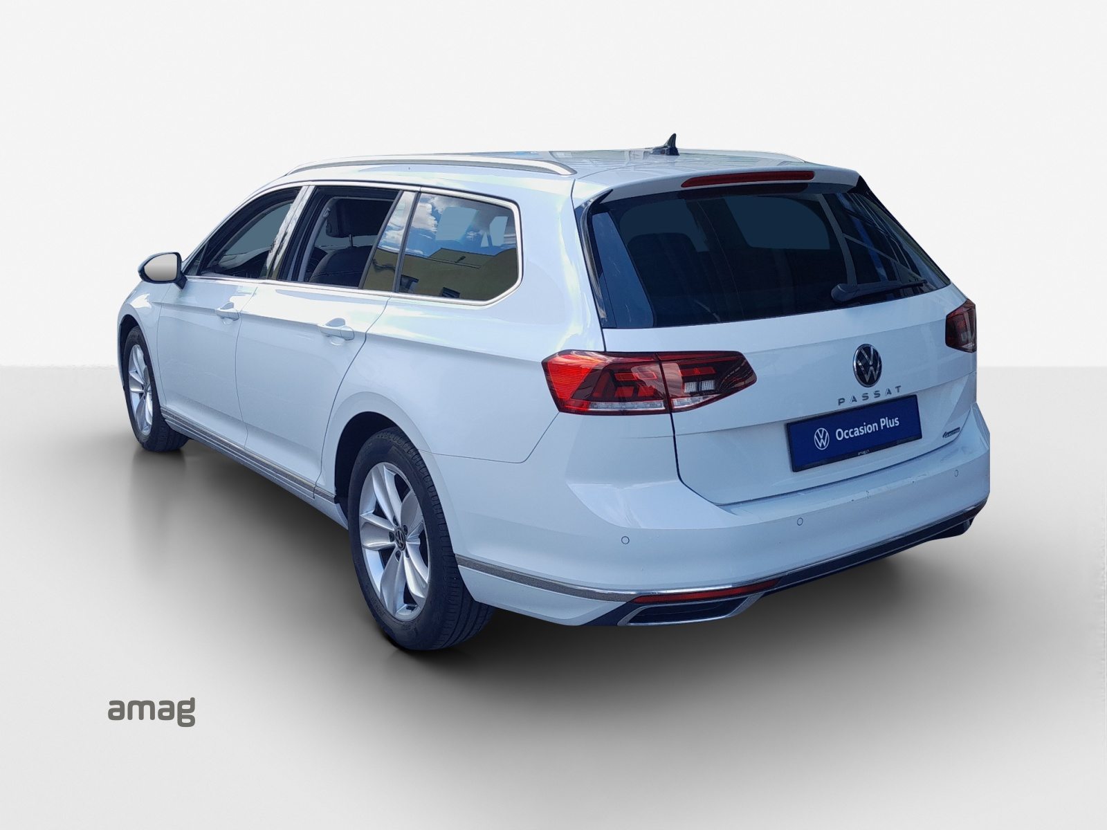 VW Passat Variant Elegance, Diesel, Occasion / Gebraucht, Automatik - 3