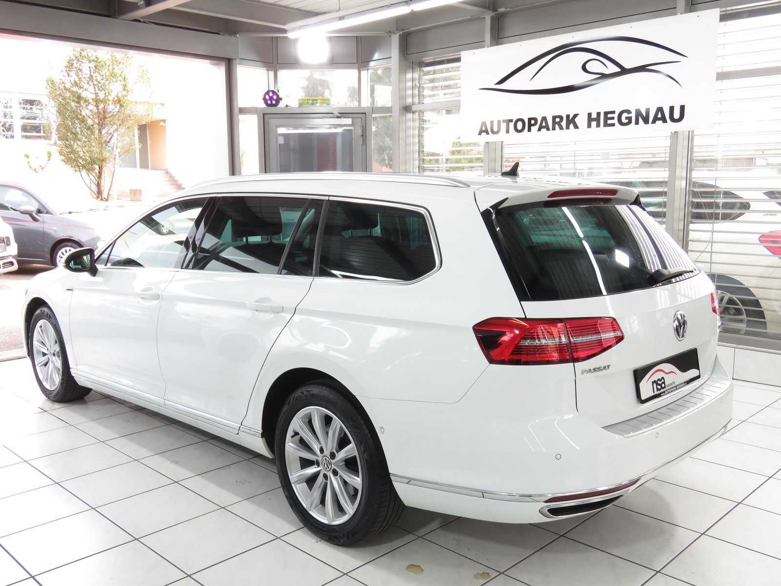 VW Passat Variant 2.0 TDI BMT Comfortline DSG 4-Motion (Auto, Diesel, Second hand / Used, Automatic - 6