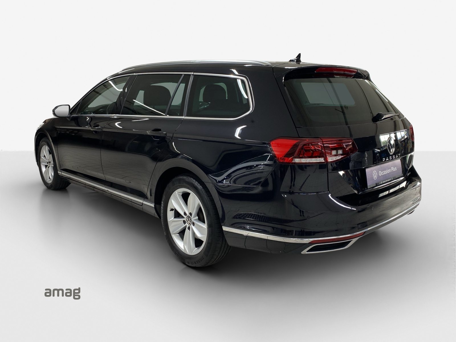 VW Passat Variant Elegance, Diesel, Occasion / Utilisé, Automatique - 3