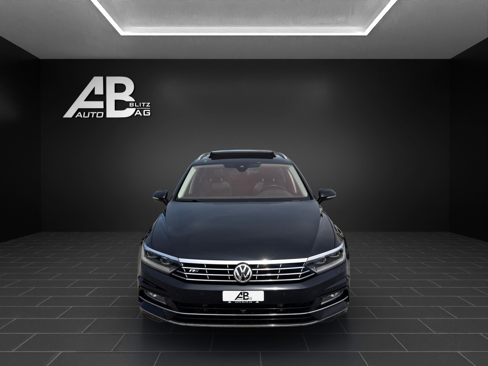 VW Passat Variant 2.0 TDI BMT High. R-Line DSG 4Motion mit 2