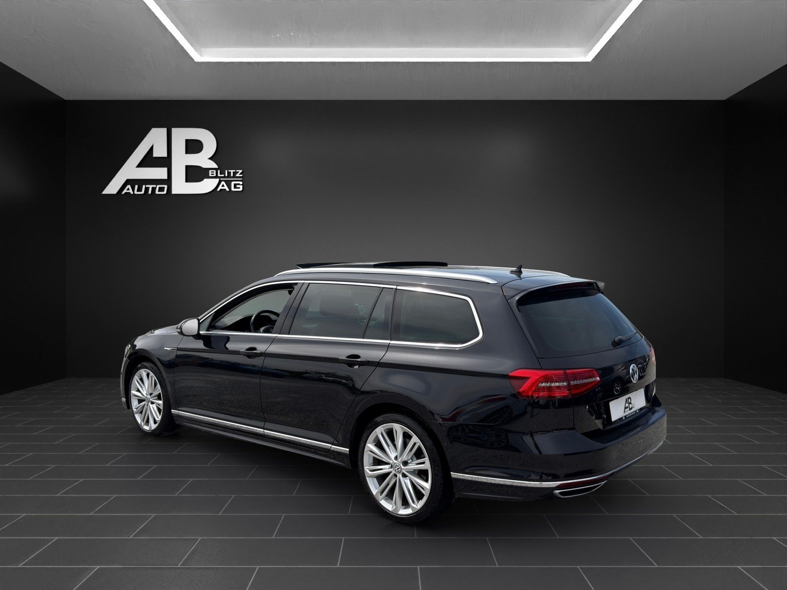 VW Passat Variant 2.0 TDI BMT High. R-Line DSG 4Motion mit 2, Diesel, Occasion / Utilisé, Automatique - 3