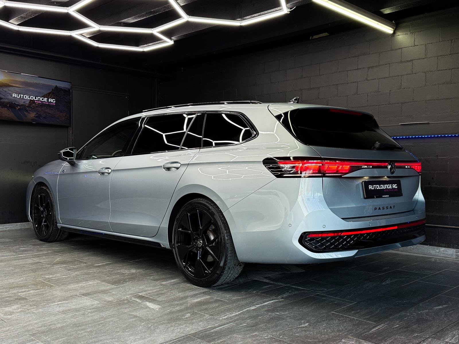 VW Passat Variant 2.0 TDI evo R-Line DSG *TOP AUSSTATTUNG*, Diesel, Occasion / Gebraucht, Automatik - 7