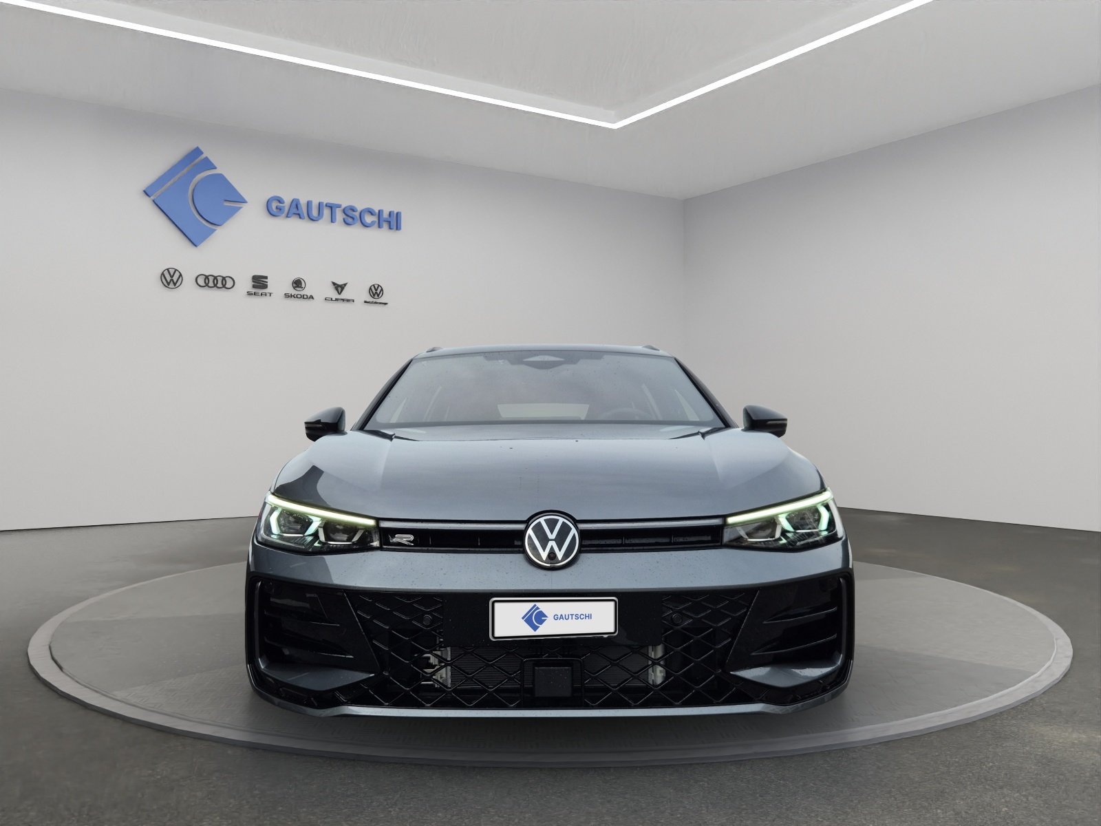 VW Passat Variant 2.0 TSI evo4 R-Line 4 Motion DSG, Mild-Hybrid Petrol/Electric, Second hand / Used, Automatic - 5