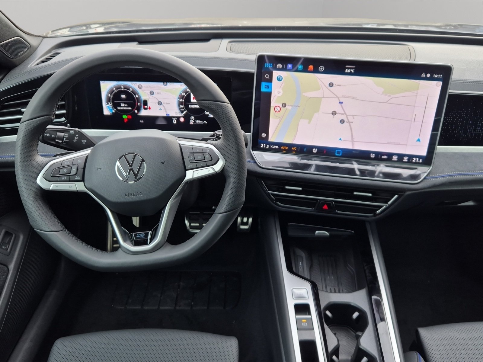 VW Passat Variant 2.0 TSI evo4 R-Line 4 Motion DSG, Mild-Hybrid Petrol/Electric, Second hand / Used, Automatic - 7