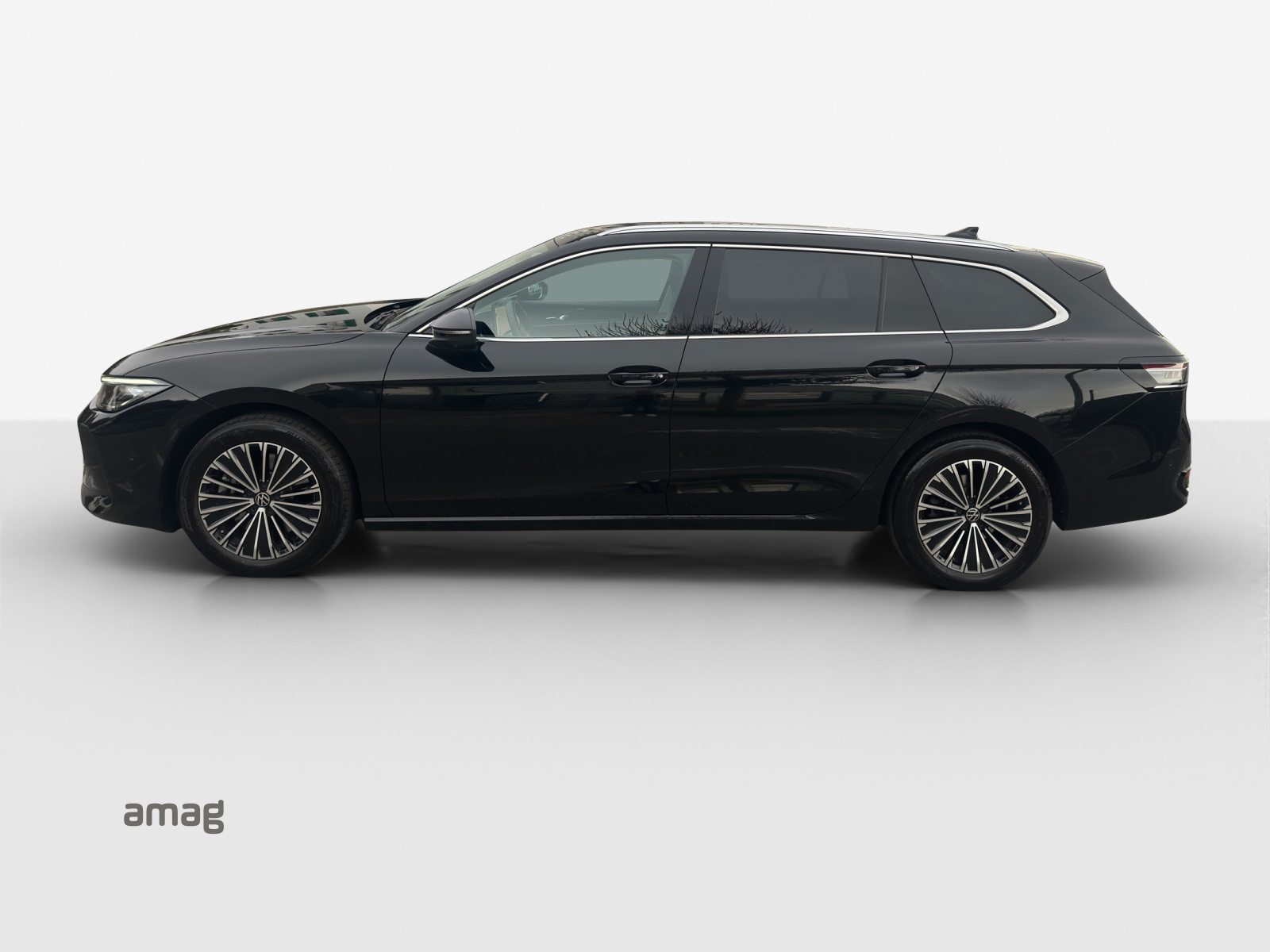 VW Passat Variant NF Elegance, Diesel, Second hand / Used, Automatic - 2