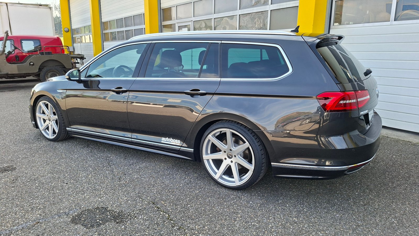 VW Passat Variant 2.0 TDI BMT Highline DSG 4Motion R-Line, Diesel, Occasion / Gebraucht, Automatik - 4
