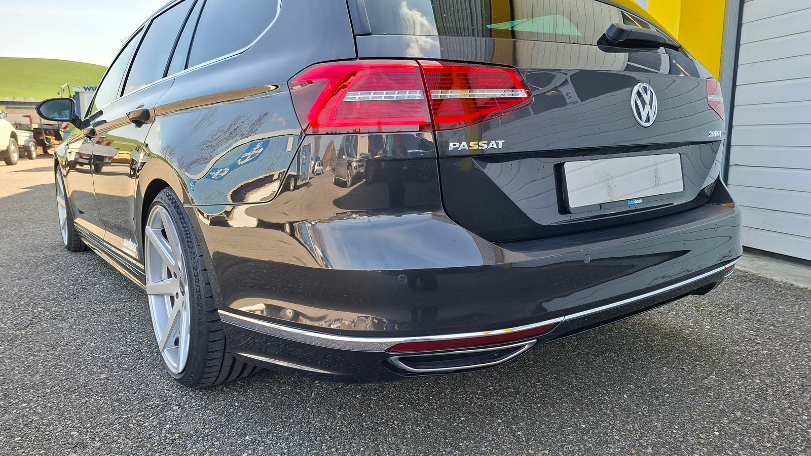 VW Passat Variant 2.0 TDI BMT Highline DSG 4Motion R-Line, Diesel, Occasion / Gebraucht, Automatik - 5