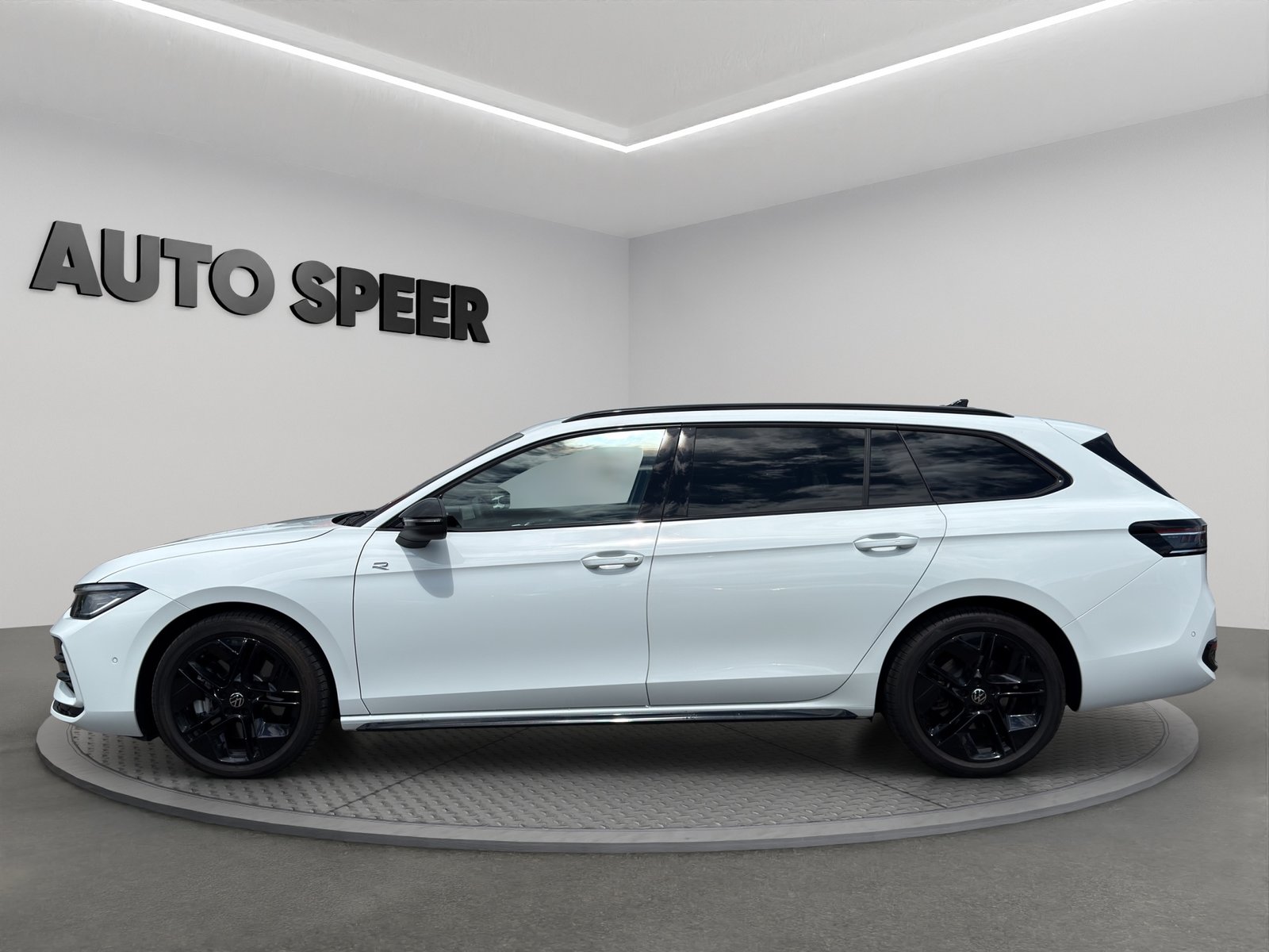 VW Passat Variant 2.0 TDI evo R-Line 4 Motion DSG, Diesel, Occasion / Gebraucht, Automatik - 2