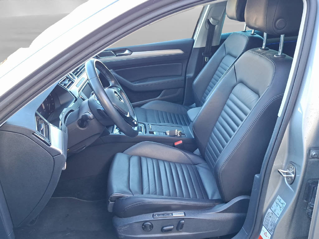 VW Passat Variant 1.4 TSI Plug-In-Hybrid GTE DSG, Hybride Rechargeable Essence/Électricité, Occasion / Utilisé, Automatique - 4