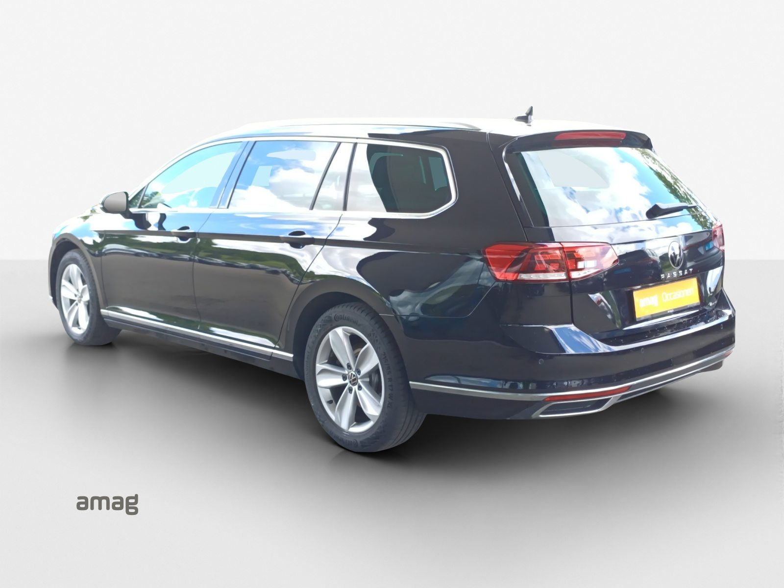 VW Passat Variant Elegance, Diesel, Second hand / Used, Automatic - 3