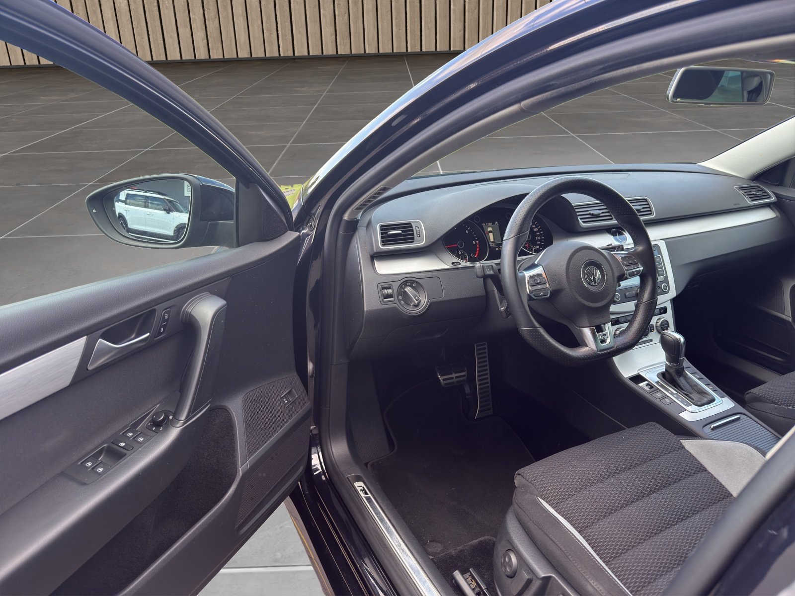 VW Passat Variant 2.0 TDI BMT R-Line DSG, Diesel, Occasion / Utilisé, Automatique - 5