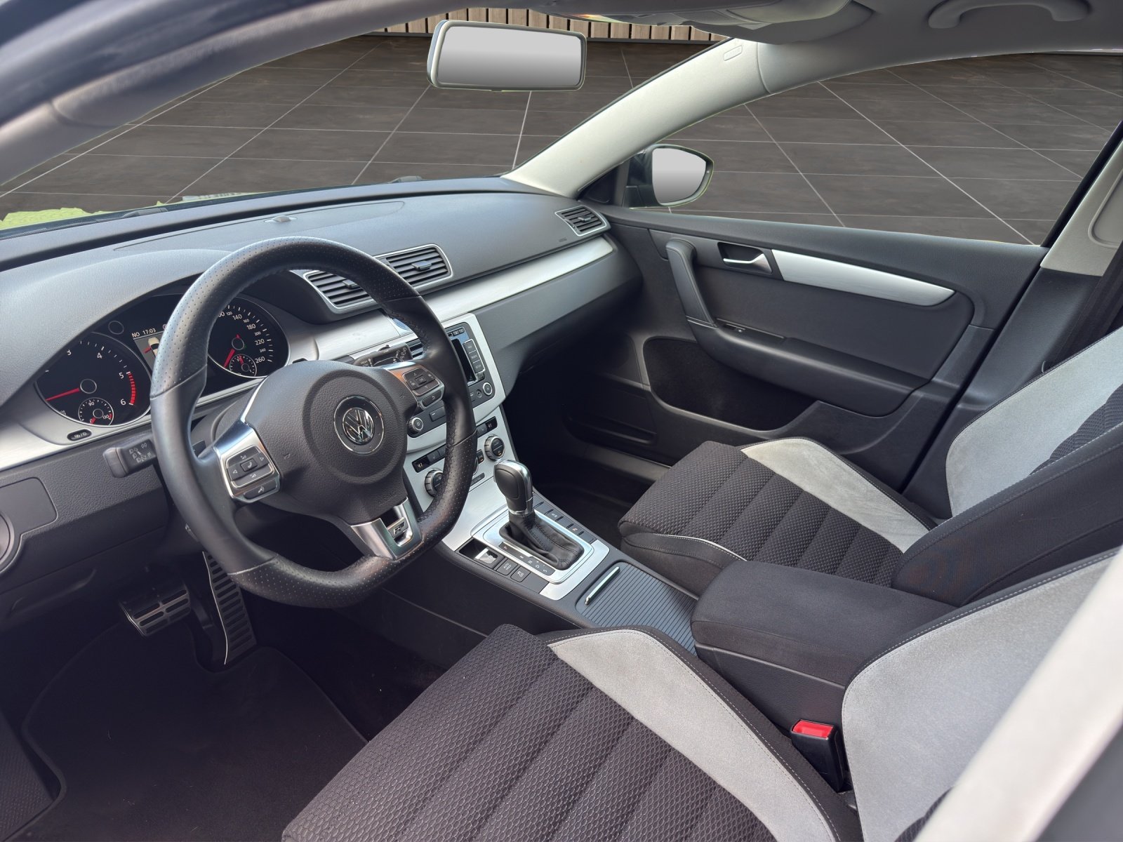 VW Passat Variant 2.0 TDI BMT R-Line DSG, Diesel, Occasion / Utilisé, Automatique - 6