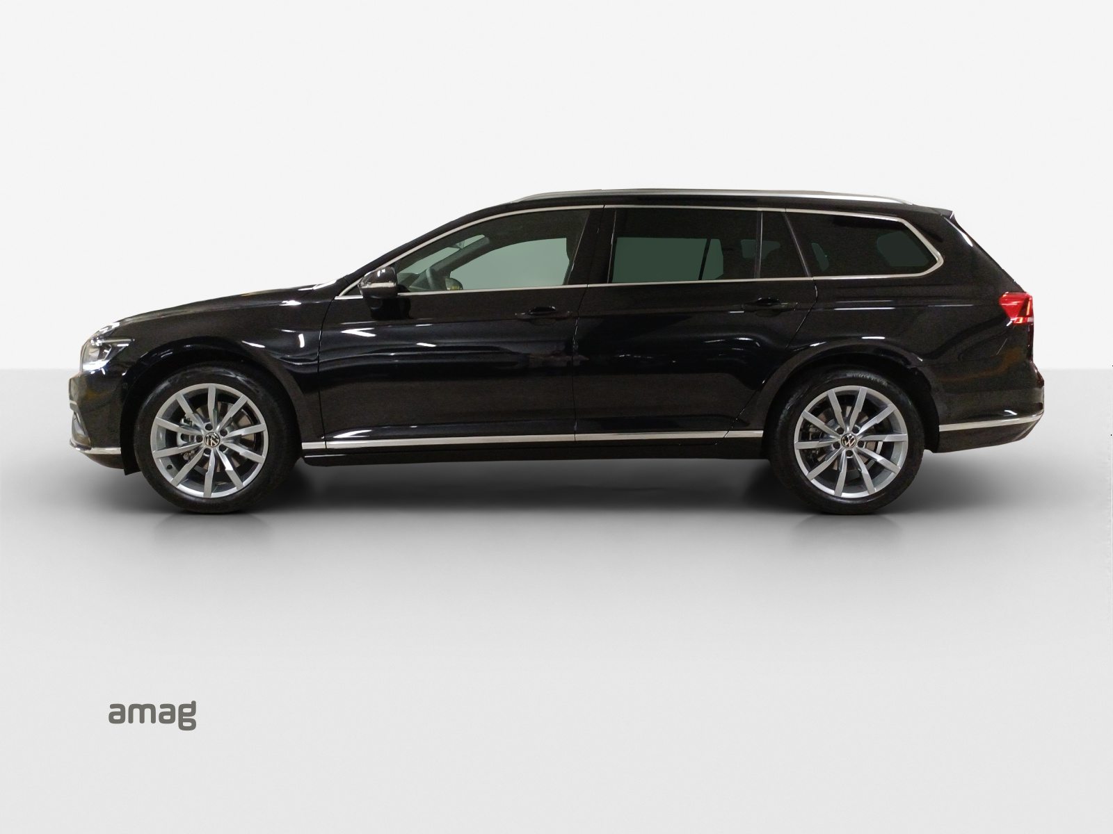 VW Passat Variant Elegance, Diesel, Second hand / Used, Automatic - 2