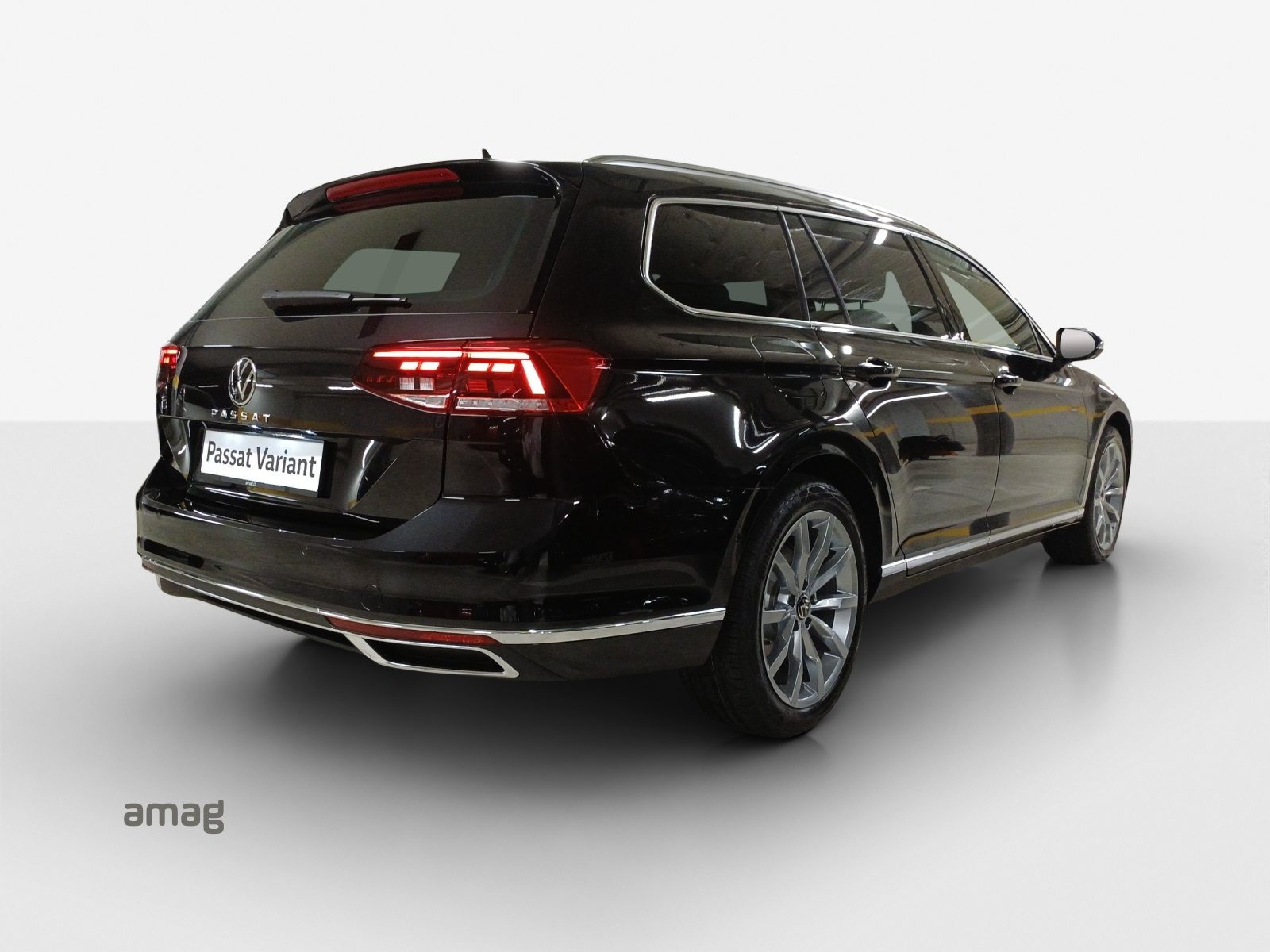 VW Passat Variant Elegance, Diesel, Second hand / Used, Automatic - 4