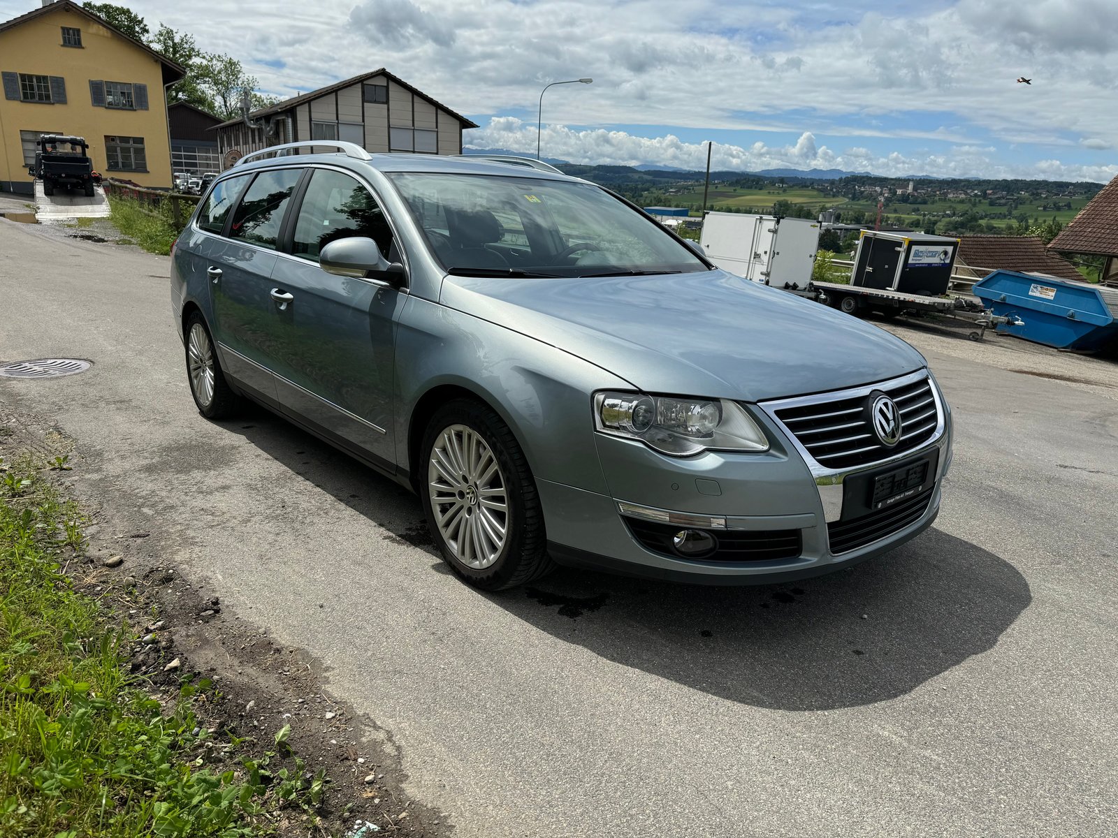 VW Passat Variant 3.2 V6 FSI Premium 4Motion, Petrol, Second hand / Used, Automatic - 4