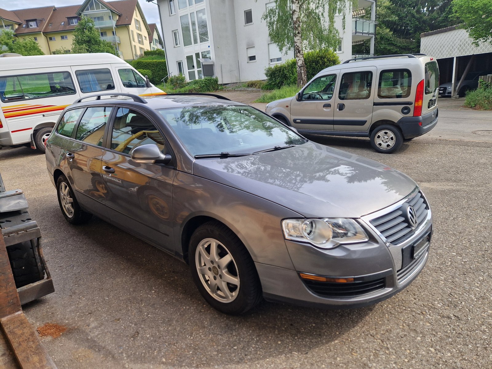 VW Passat Variant 2.0 FSI Trendline, Essence, Occasion / Utilisé, Manuelle - 2
