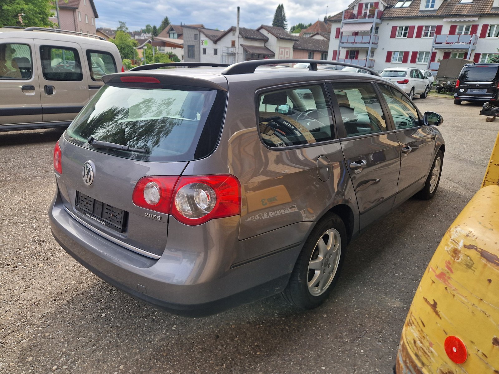 VW Passat Variant 2.0 FSI Trendline, Essence, Occasion / Utilisé, Manuelle - 4