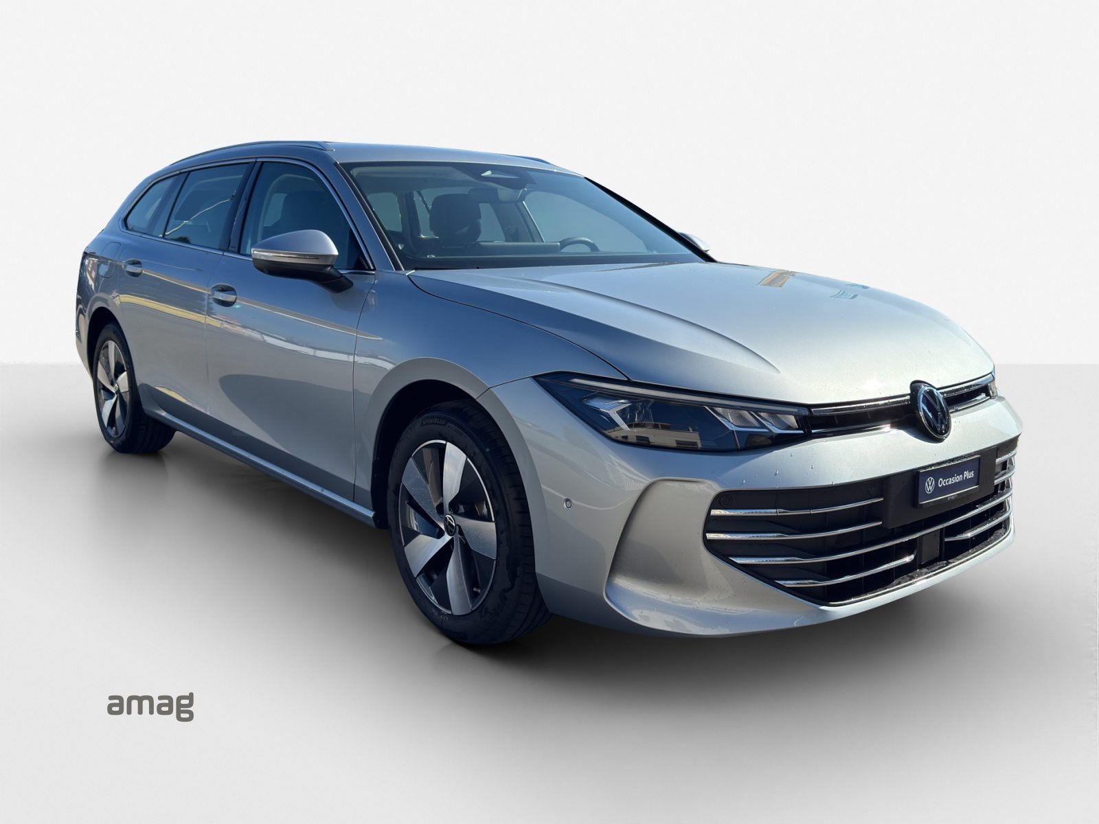 VW Passat Variant NF Business, Voll-Hybrid Benzin/Elektro, Occasion / Gebraucht, Automatik - 6