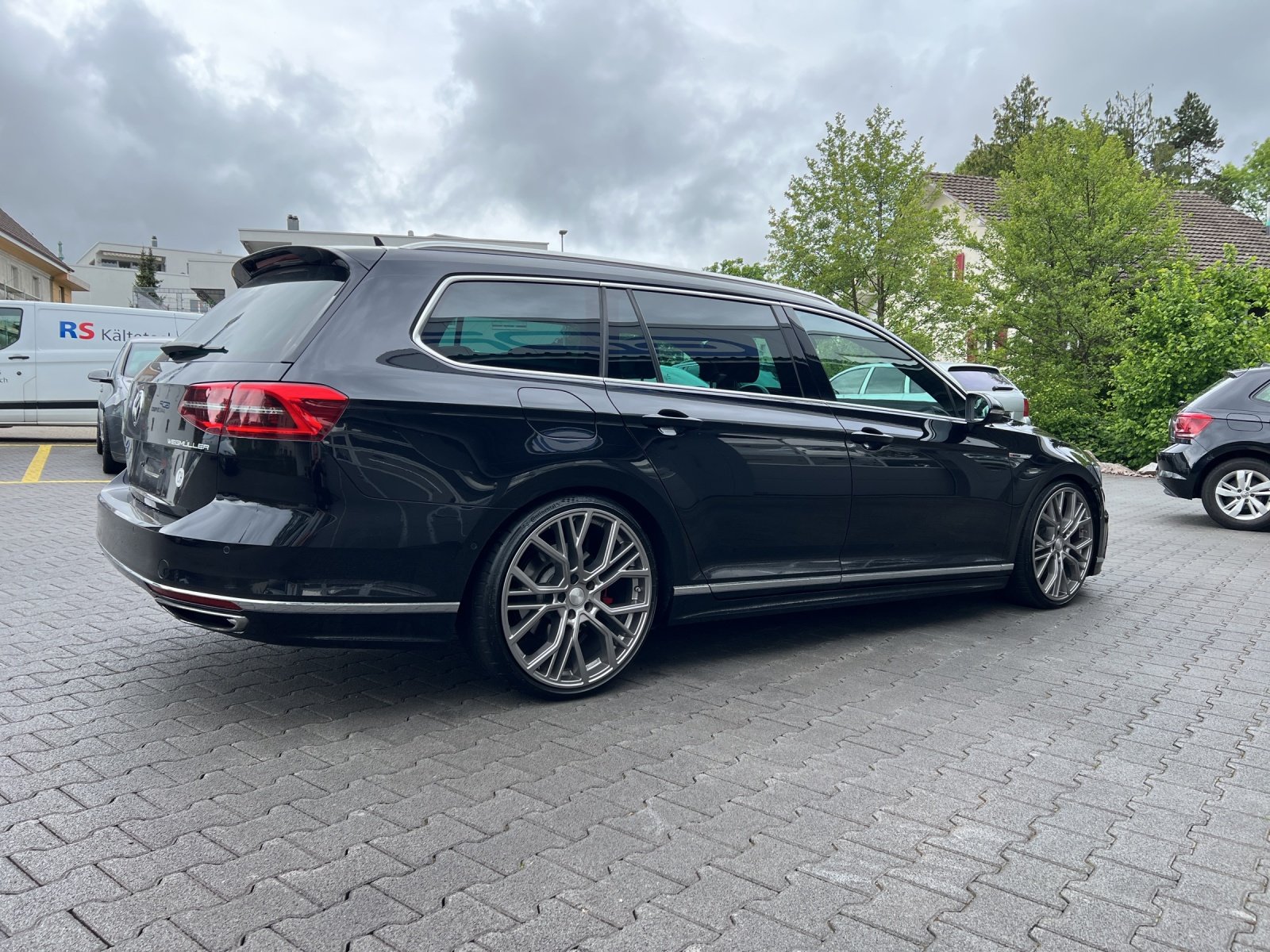 VW Passat Variant 2.0 TSI BMT Highline 4Motion DSG / R-Line, Petrol, Second hand / Used, Automatic - 4