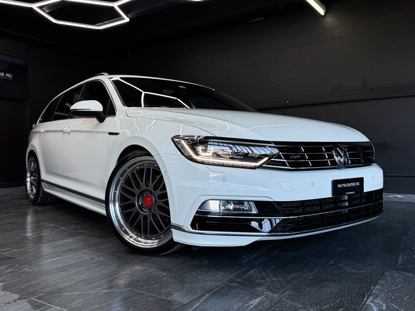 VW Passat Variant 2.0 TDI R-Line BMT Highline DSG 4Motion