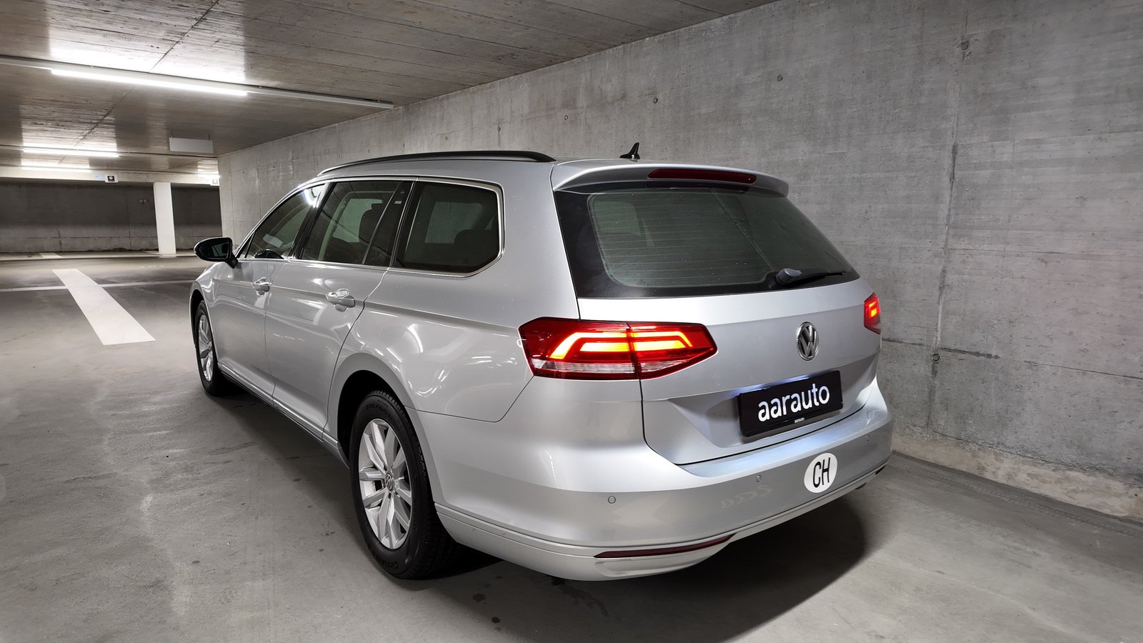 VW Passat Variant 1.6 TDI BMT Comfortline DSG, Diesel, Occasion / Gebraucht, Automatik - 2