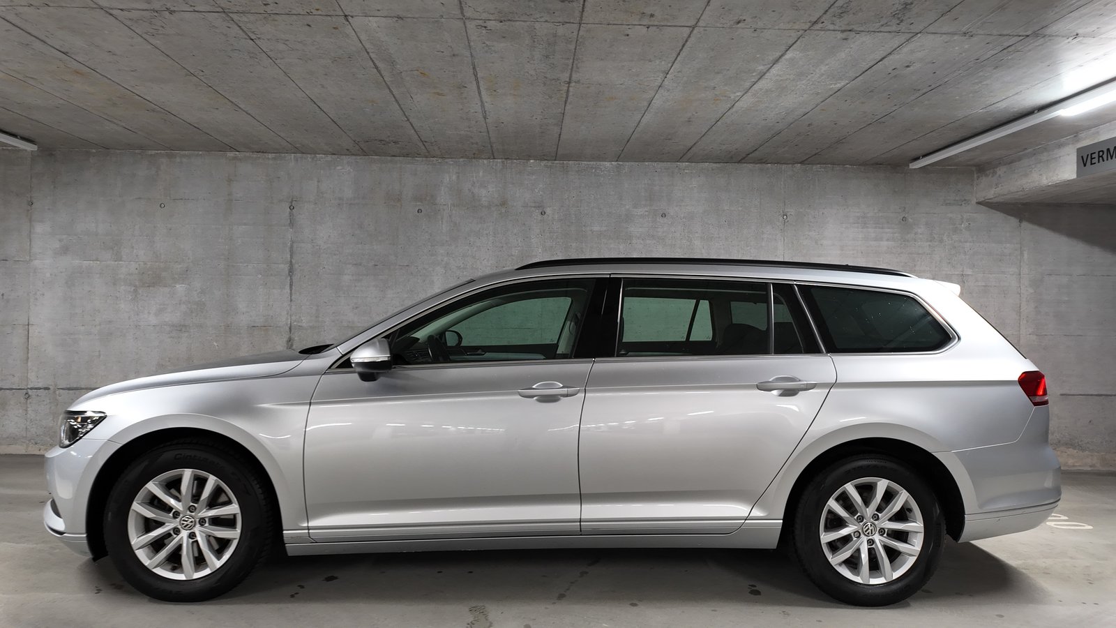 VW Passat Variant 1.6 TDI BMT Comfortline DSG, Diesel, Occasion / Gebraucht, Automatik - 3