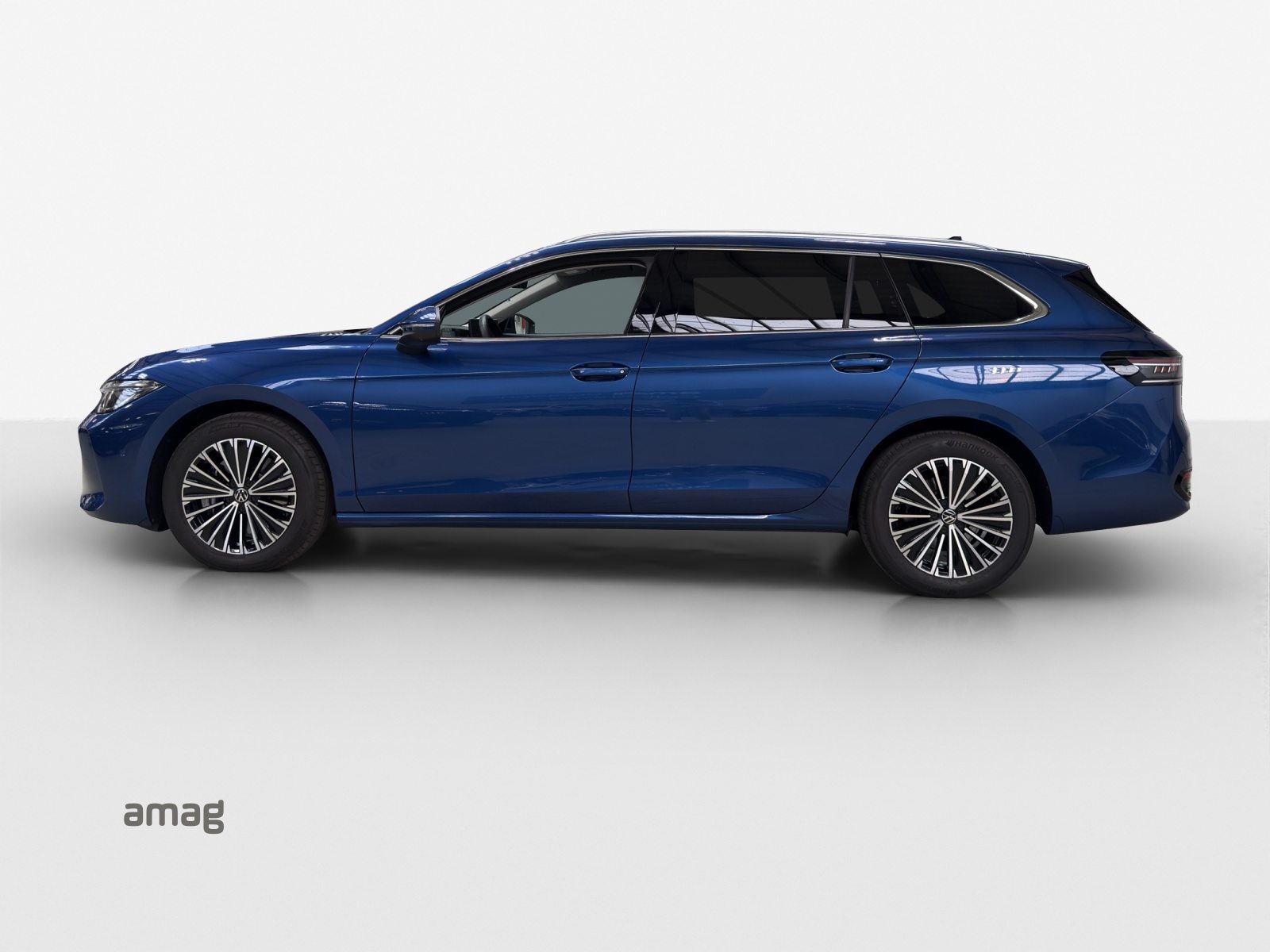 VW Passat Variant NF Elegance, Diesel, Occasion / Gebraucht, Automatik - 2