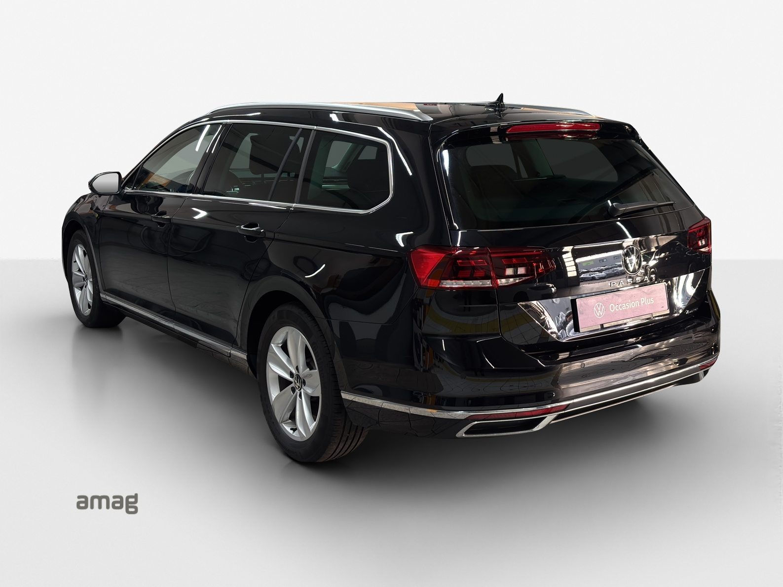 VW Passat Variant Elegance, Diesel, Second hand / Used, Automatic - 3