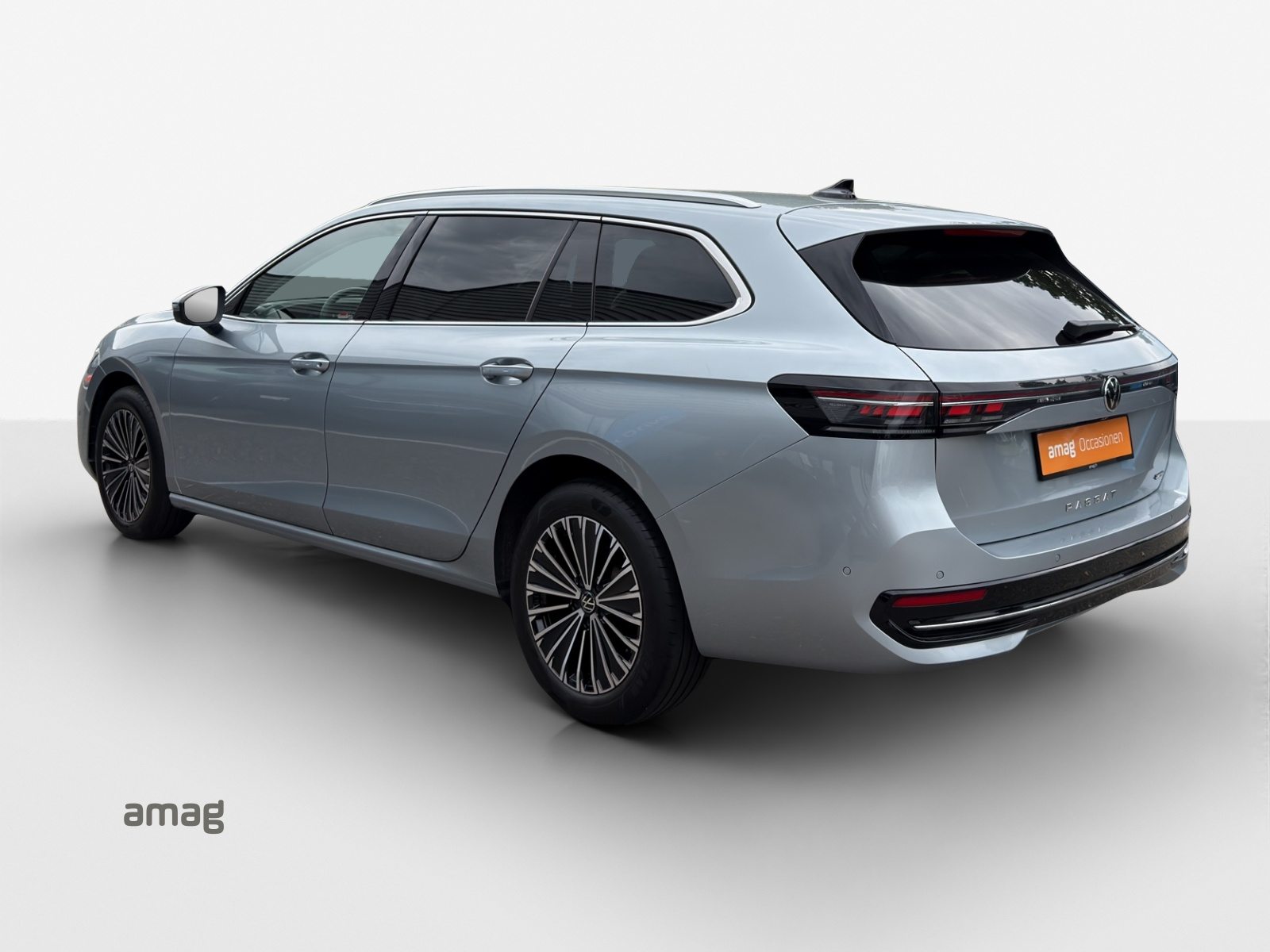 VW Passat Variant NF Elegance, Diesel, Occasioni / Usate, Automatico - 3